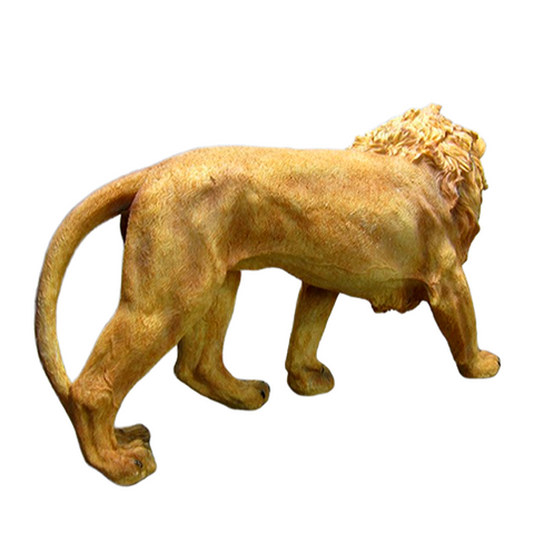 Statue lion réaliste.
