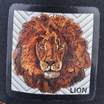Casquette lion symbole.