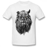 T-shirt lion viking.