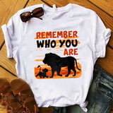 T-Shirt Roi Lion Who You Are photo