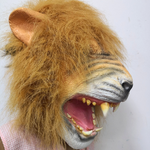 Masque lion latex.