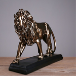 Statue de lion finition bronze.