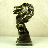 Statuette décoration lion.