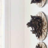 Profil de la tête de lion murale taille 30x30cm.