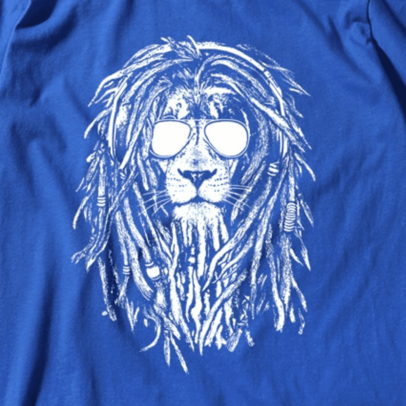 t shirt lion bleu