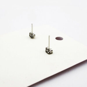 boucle d'oreille lion enfant attache