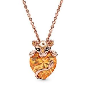 Collier lion coeur ambre