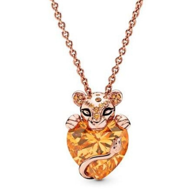 Collier lion coeur ambre