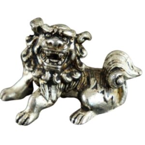 Lion-En-Argent-Statuet