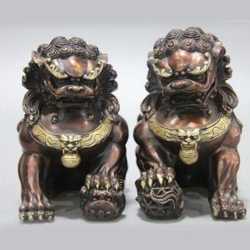 Lions-en-bronze
