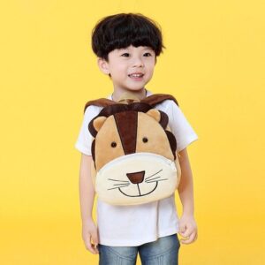 Mise en situation sac bébé lion