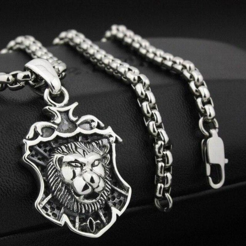 Présentation collier lion gros nez