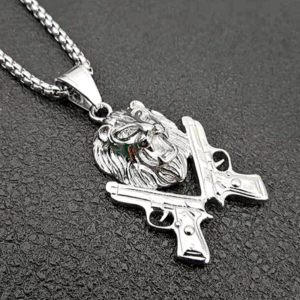Collier tête de lion et guns.