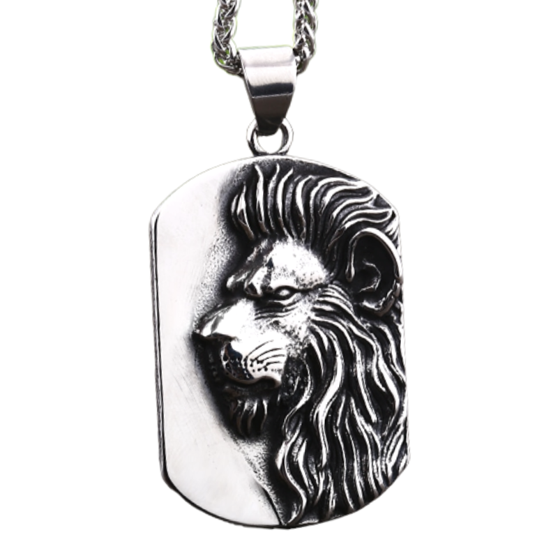 Collier lion homme.