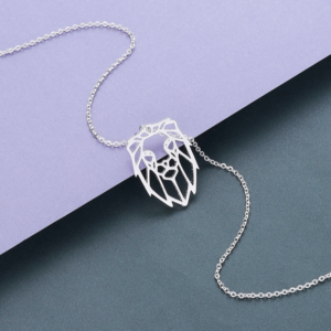 Bijou femme lion argent.