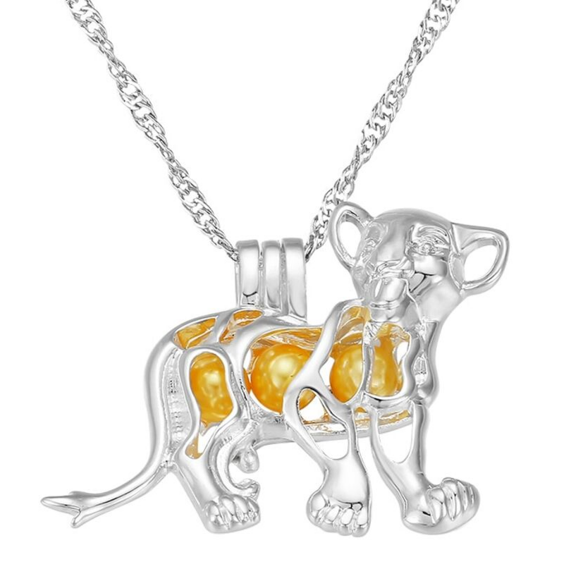 Collier simba.