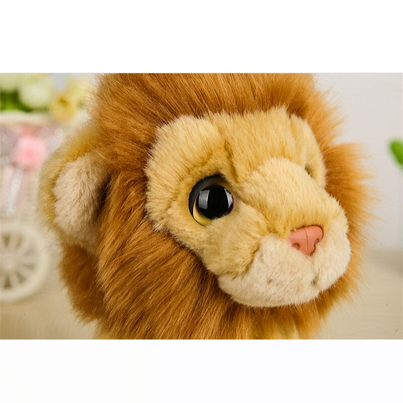 Peluche lion.