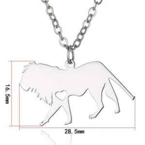 Collier argent lion.