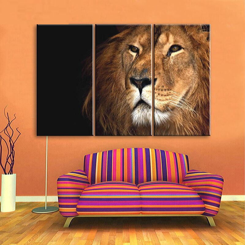 Toile avec lion en couleurs.