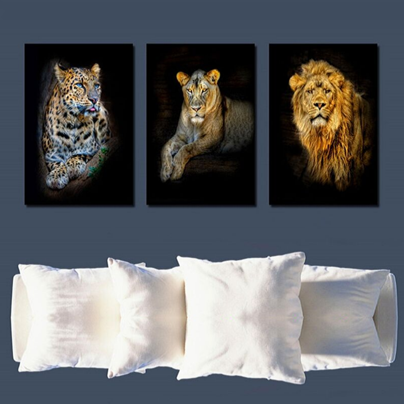 Tapis lion imitation bois.