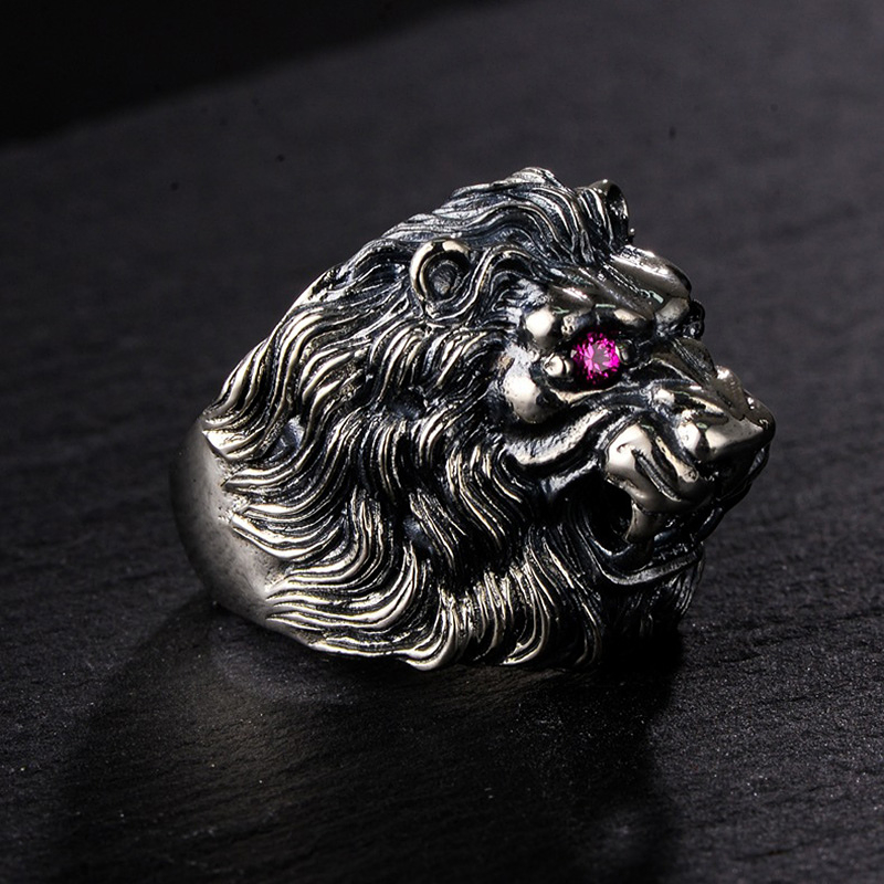 Bague Lion Yeux Rouge
