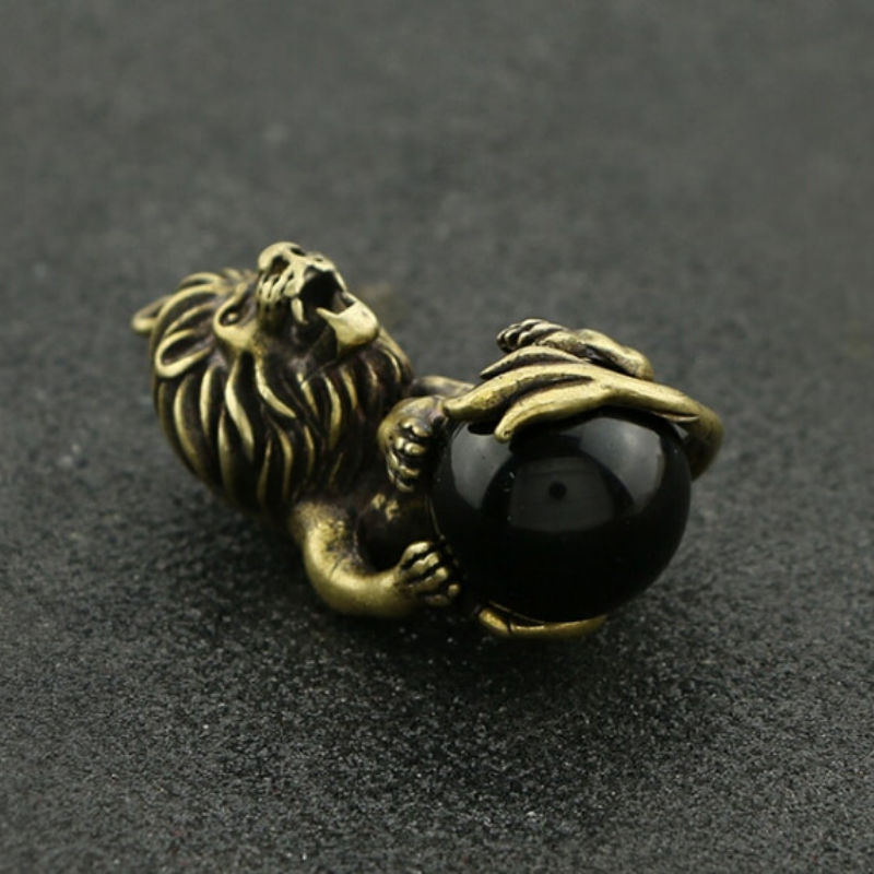 Lion Laiton Porte Clés  profil