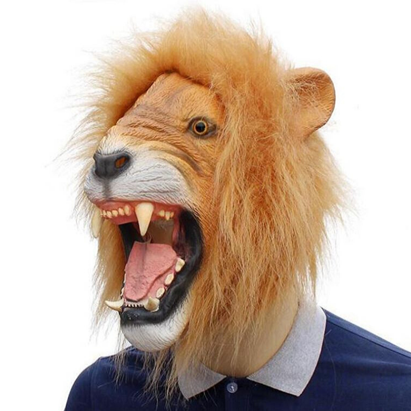 Masque lion rugissant.