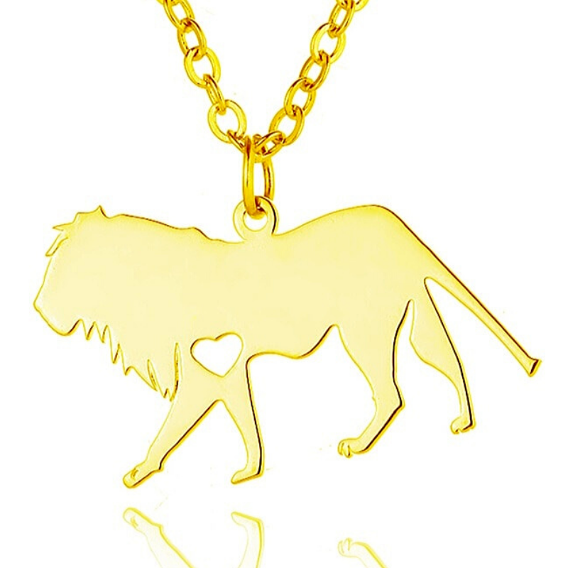 Pendentif lion femme.