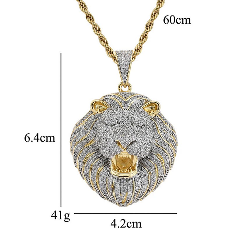 Collier tête de lion.