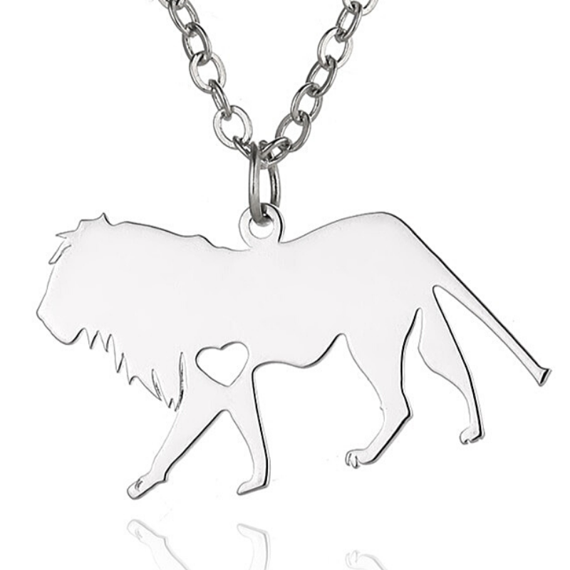 Collier lion femme.