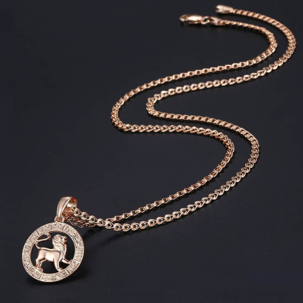 Collier signe astrologique du lion pour femme.