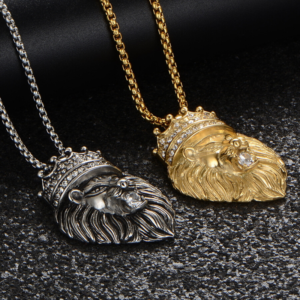 Pendentif lion or.
