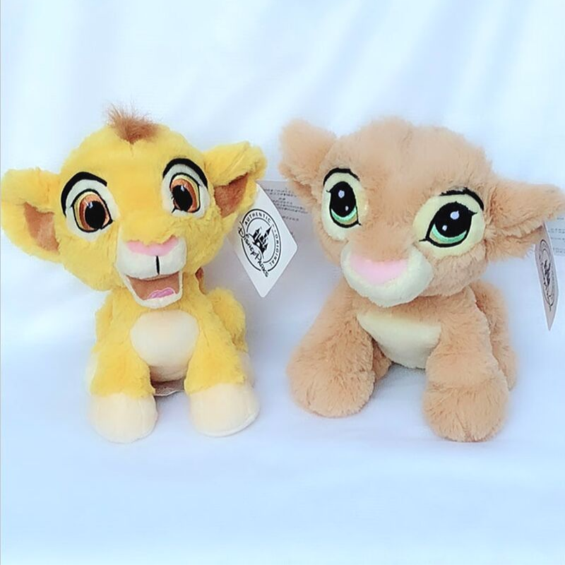 Doudou le roi lion.