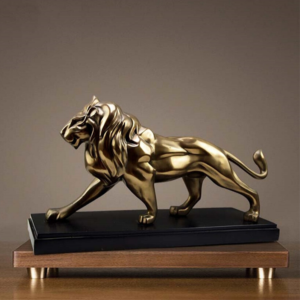 Statue de lion en cuivre.