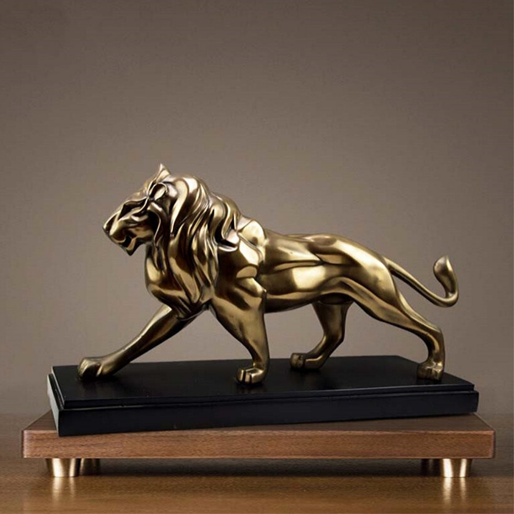 Statue de lion en cuivre.