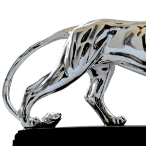 Statuette lion pour décoration luxe.
