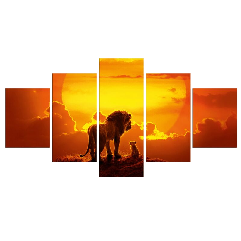 Cadre lion couché de soleil le roi lion.