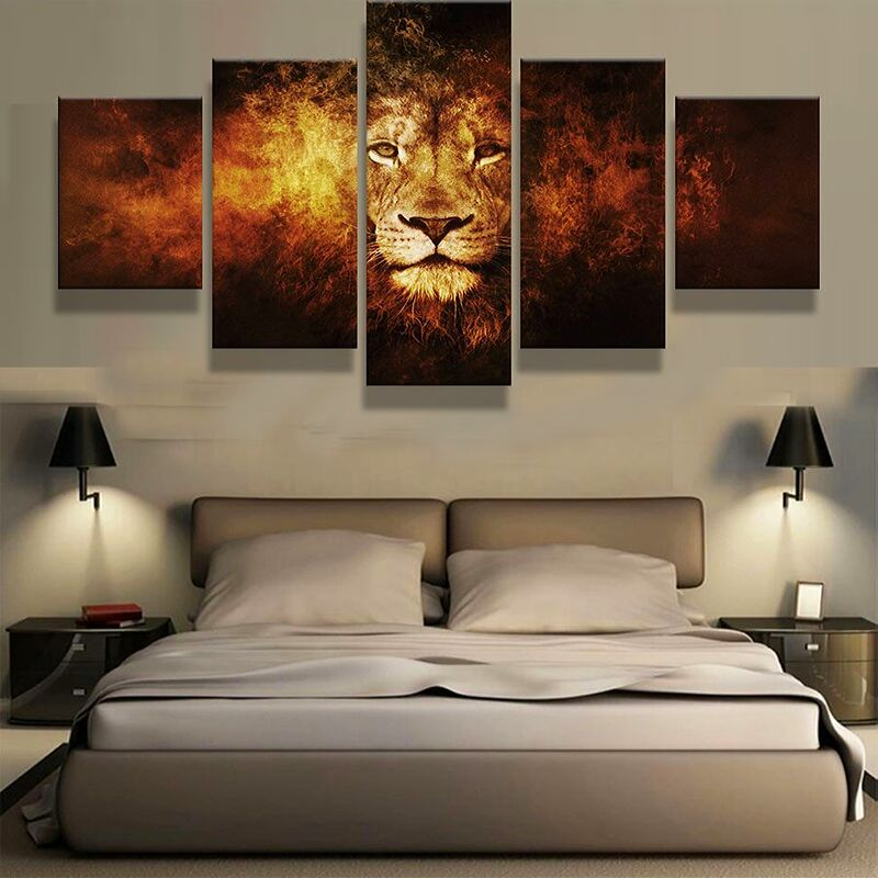 Toile peinture lion couleurs vives.